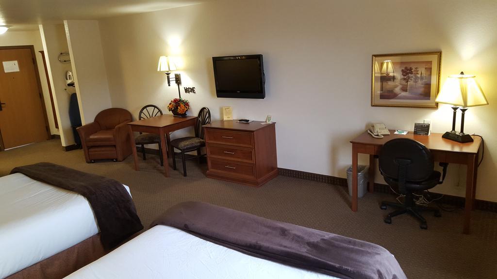 Expressway Suites Fargo Eksteriør bilde